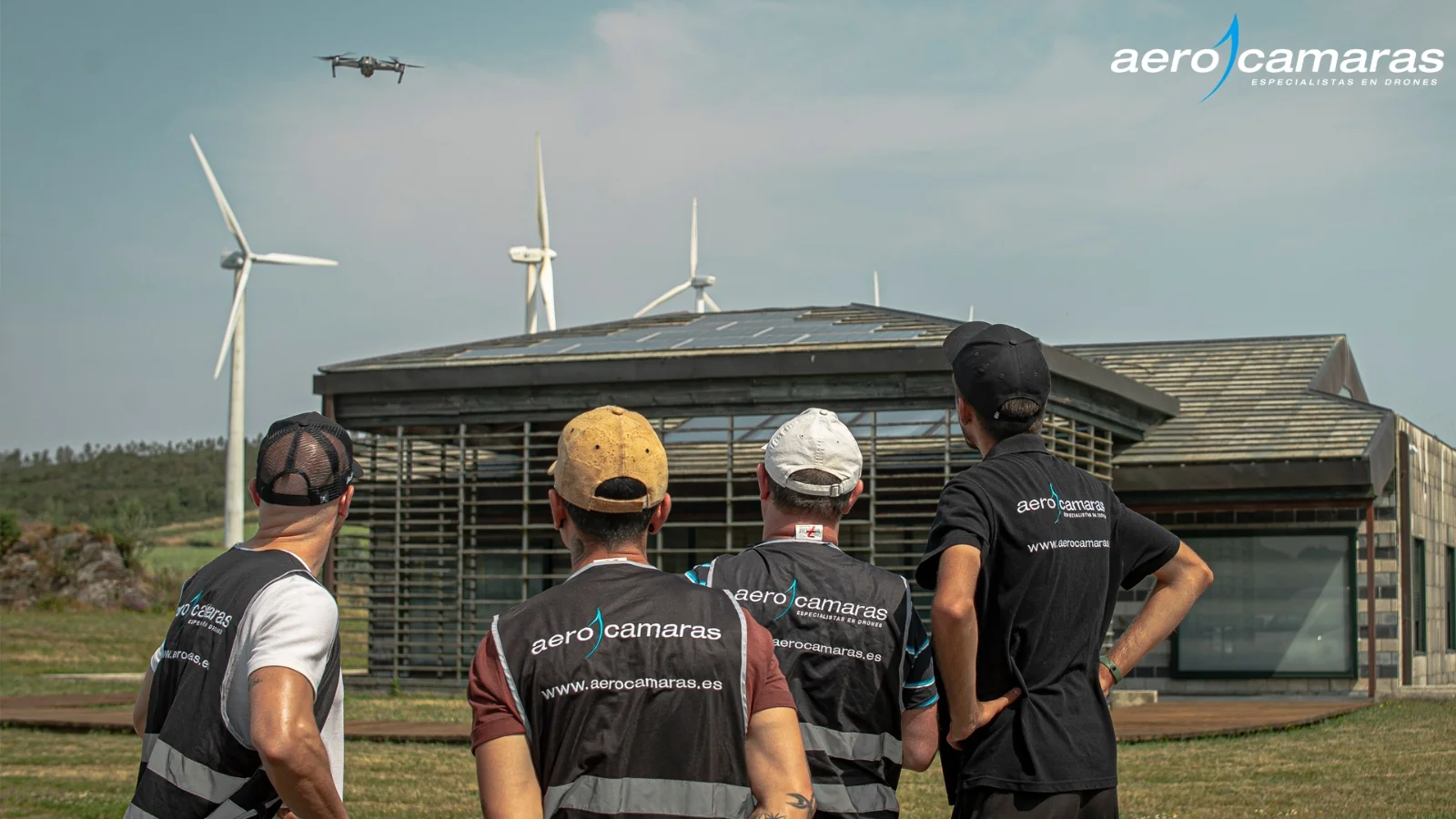 More and more sectors are starting to demand specialized drone pilots