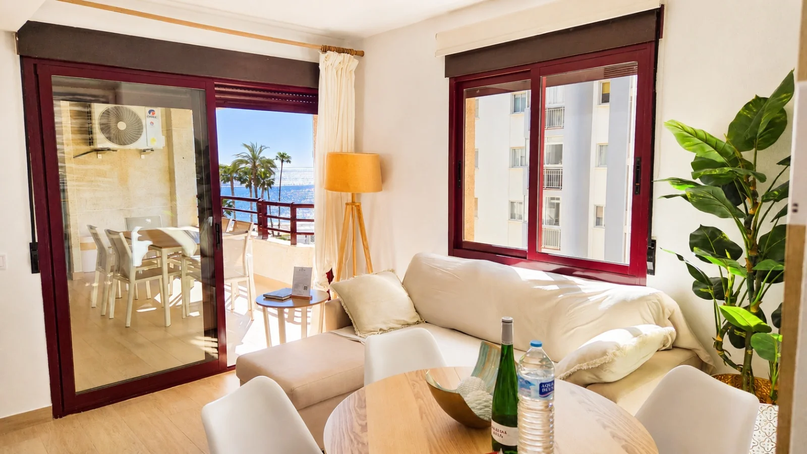 Apartamentua Mediterranearraren aurrean
