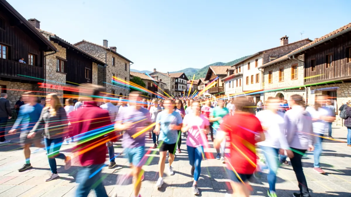 Generic image representing movement and participation, with hints of Basque architecture.